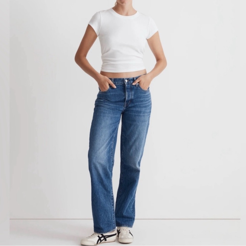 Madewell Straight-Leg Jeans in Medium Blue